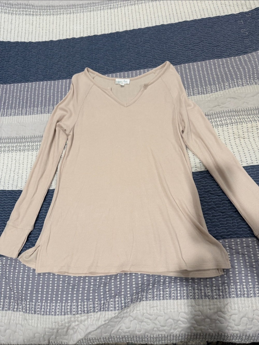Grace & Lace Long-Sleeve V-Neck Ribbed Top - Cream